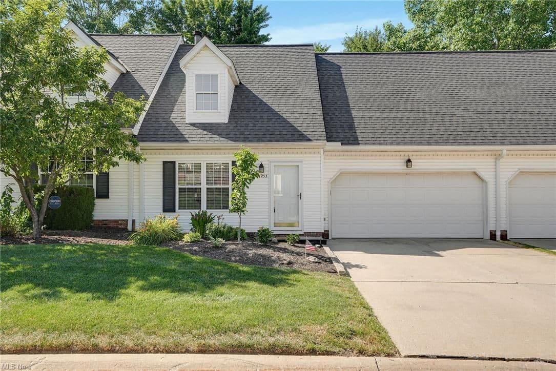 11253 Hampton Bay Lane, Concord - photo 1