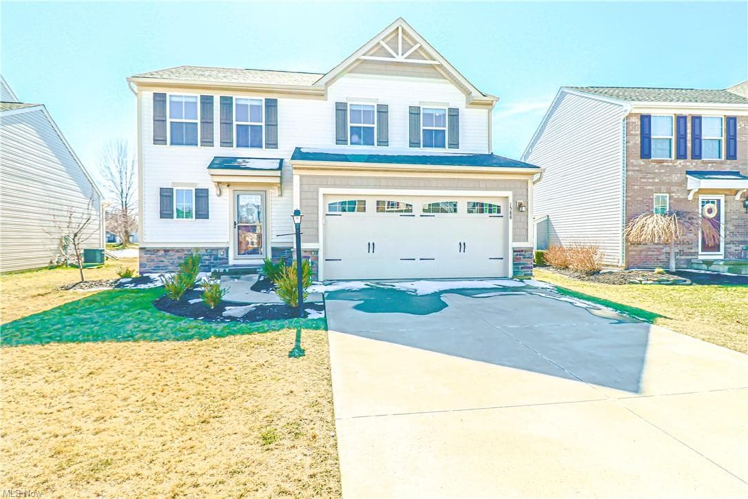 1588 Westover Drive, Willoughby - photo 1